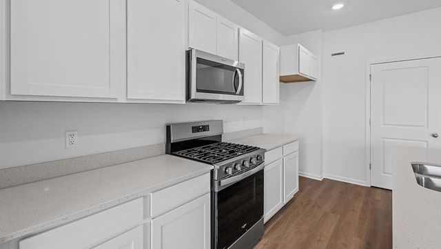 17549 W Windemere Circle, Lockport, IL 60441