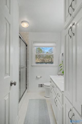 811 Forrest Heights Drive SE, Huntsville, AL 35802