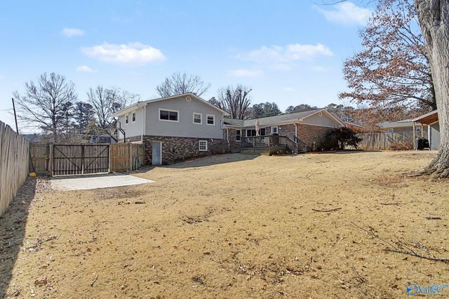 811 Forrest Heights Drive SE, Huntsville, AL 35802