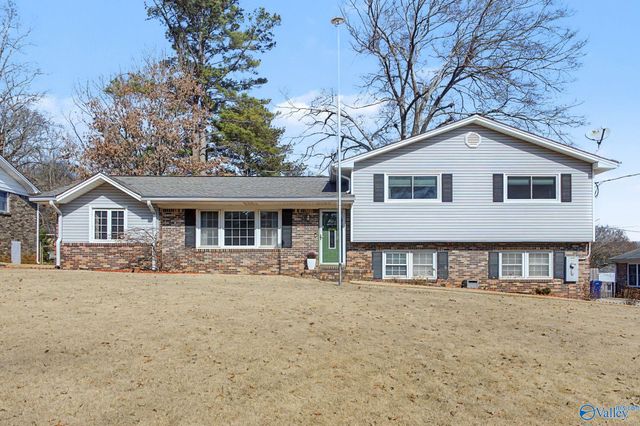 811 Forrest Heights Drive SE, Huntsville, AL 35802