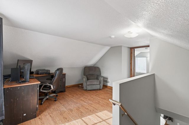 508 River Road W, Delano, MN 55328