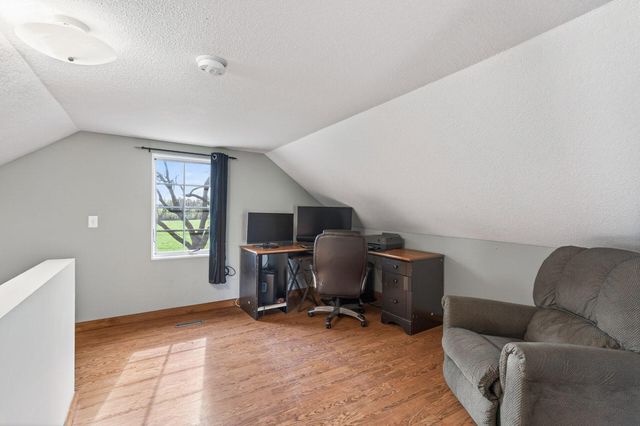 508 River Road W, Delano, MN 55328