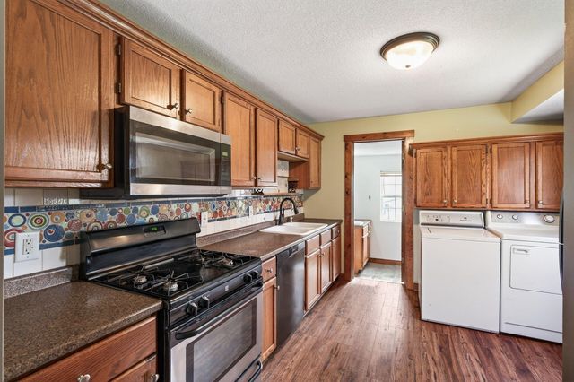 508 River Road W, Delano, MN 55328