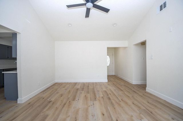 434 Dorsal Way, Crosby, TX 77532