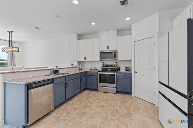 121 Passiflora Drive, Georgetown, TX 78626
