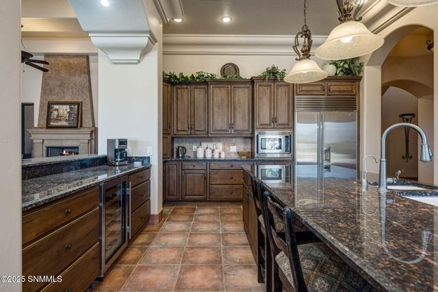 7165 Lake Lucero Loop, Las Cruces, NM 88011
