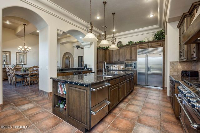7165 Lake Lucero Loop, Las Cruces, NM 88011