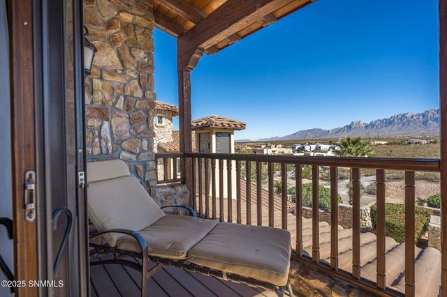 7165 Lake Lucero Loop, Las Cruces, NM 88011