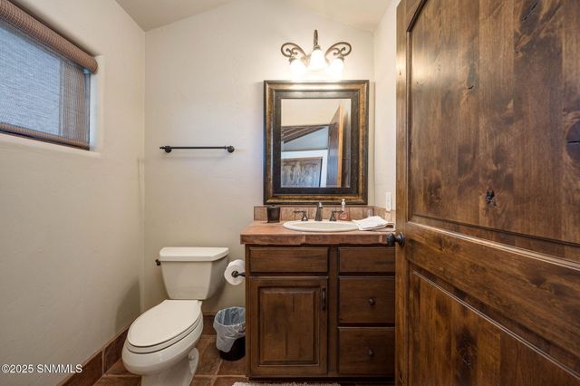 7165 Lake Lucero Loop, Las Cruces, NM 88011