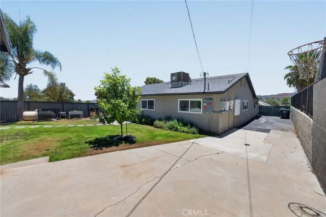 23478 Vista Way, Menifee, CA 92587