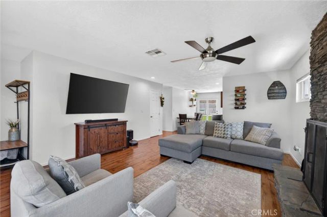 23478 Vista Way, Menifee, CA 92587