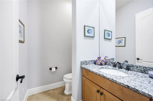 9461 Napoli LN, Naples, FL 34113