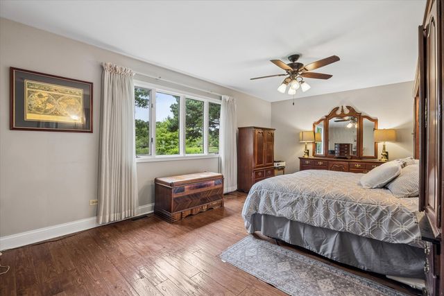 126 Castle Rock Lane, Bloomingdale, IL 60108