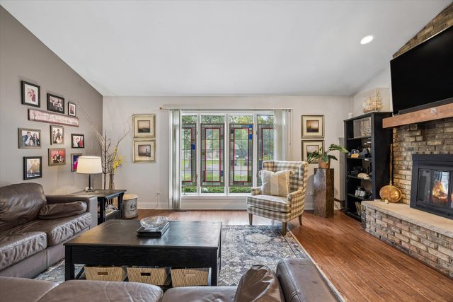 126 Castle Rock Lane, Bloomingdale, IL 60108