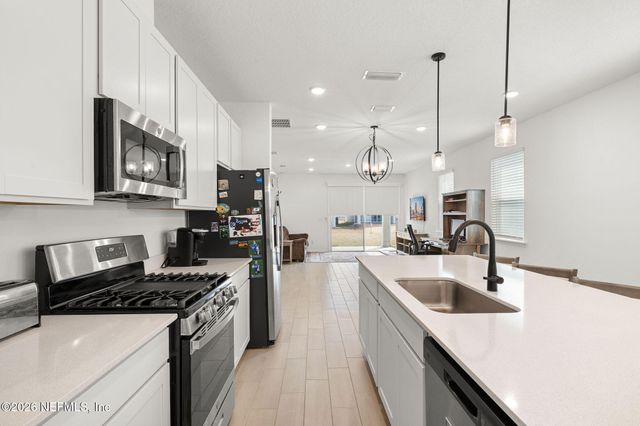 8224 CEDAR RUN Lane, Jacksonville, FL 32220