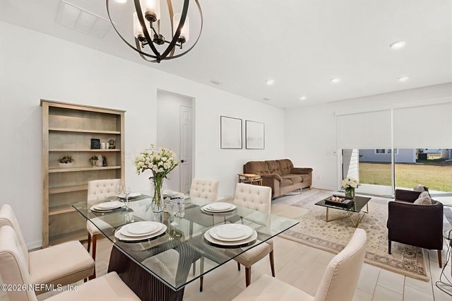 8224 CEDAR RUN Lane, Jacksonville, FL 32220