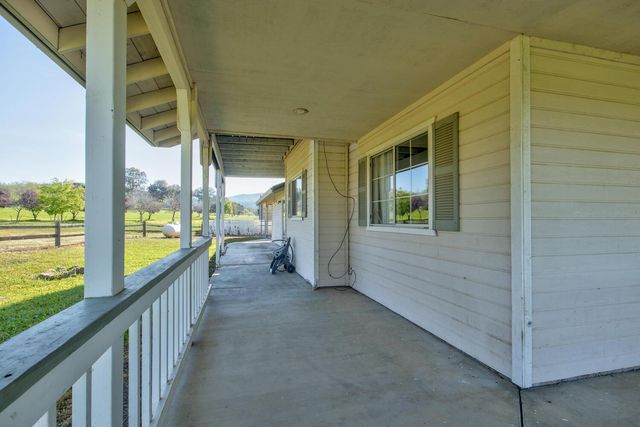 2265 Golfito Way, La Grange, CA 95329