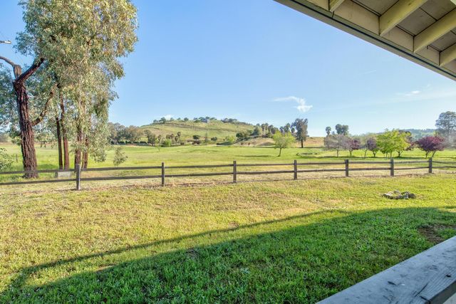 2265 Golfito Way, La Grange, CA 95329