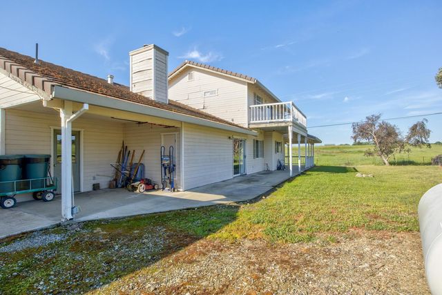 2265 Golfito Way, La Grange, CA 95329