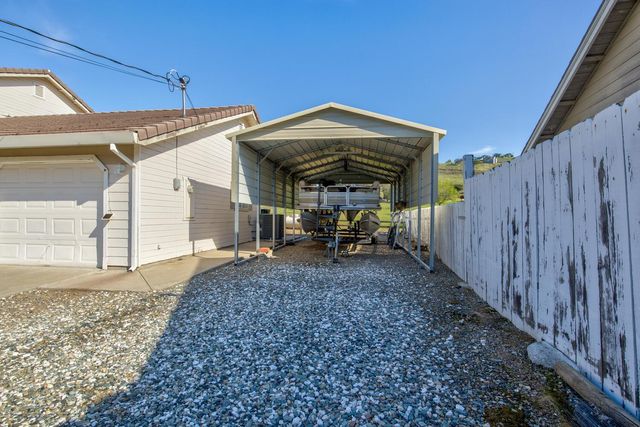 2265 Golfito Way, La Grange, CA 95329