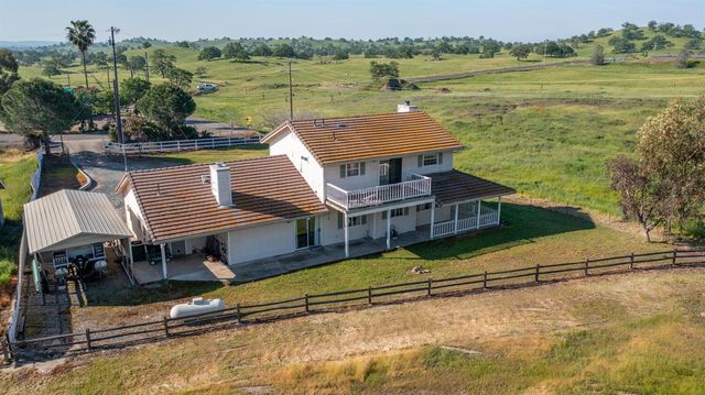 2265 Golfito Way, La Grange, CA 95329