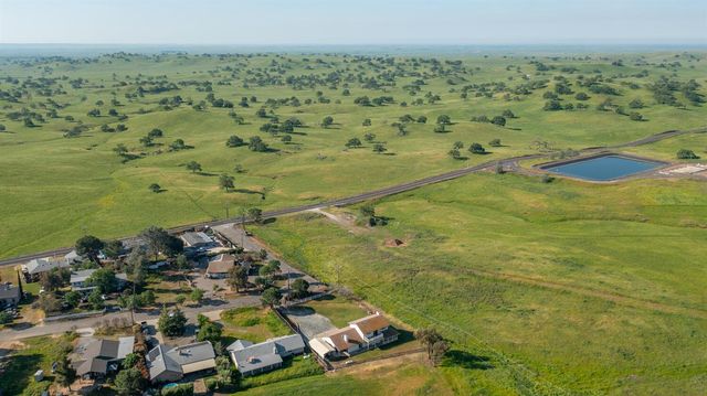 2265 Golfito Way, La Grange, CA 95329