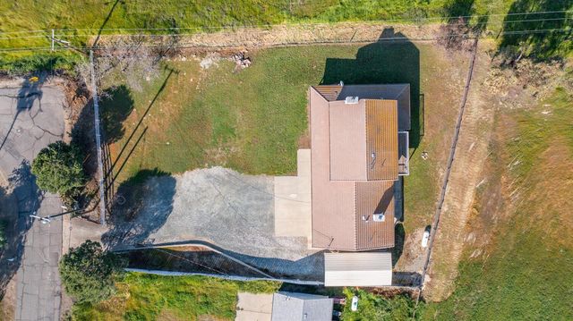 2265 Golfito Way, La Grange, CA 95329