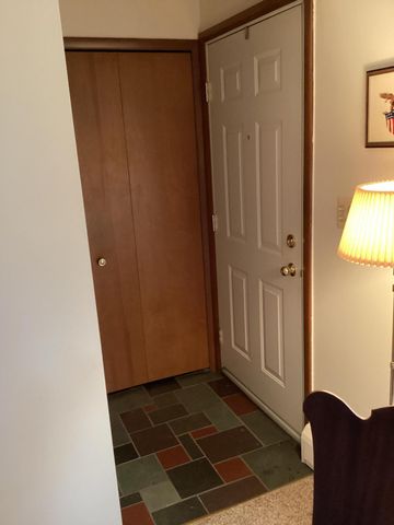 37830 Margareta Drive, Livonia, MI 48152