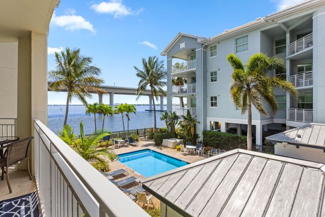 275 NW Flagler Avenue 205, Stuart, FL 34994