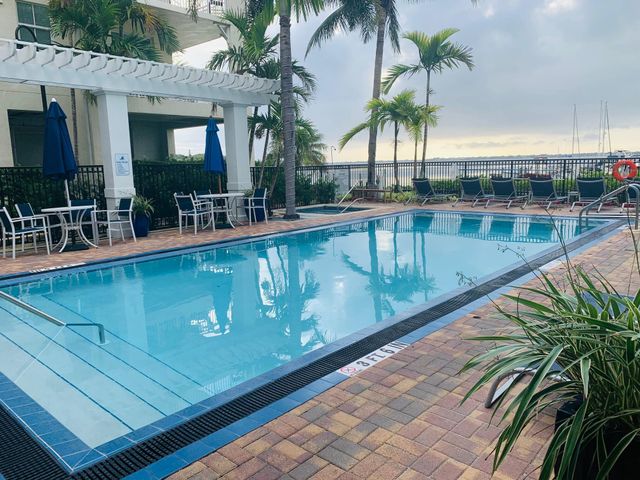 275 NW Flagler Avenue 205, Stuart, FL 34994