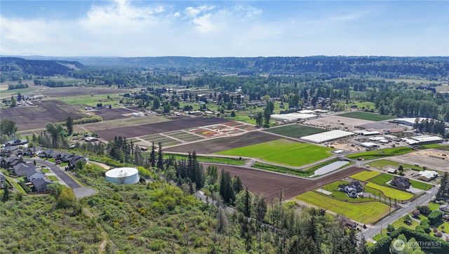 7501 171st Avenue Ct E, Sumner, WA 98391
