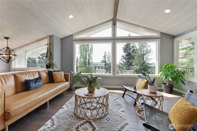 7501 171st Avenue Ct E, Sumner, WA 98391