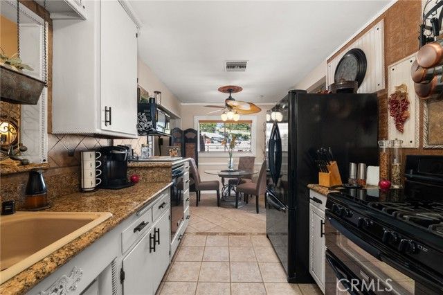 10180 Redwood, Fontana, CA 92335