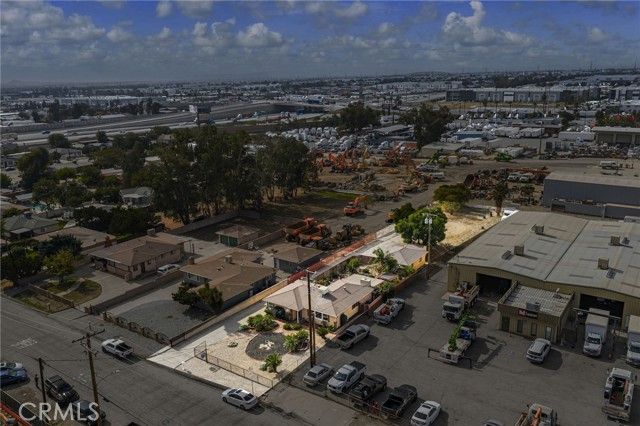 10180 Redwood, Fontana, CA 92335