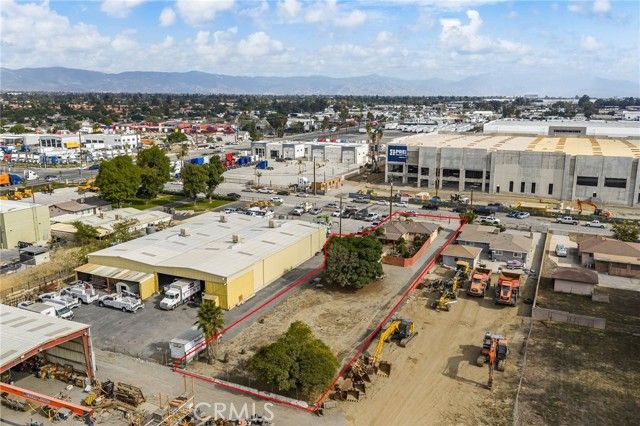 10180 Redwood, Fontana, CA 92335