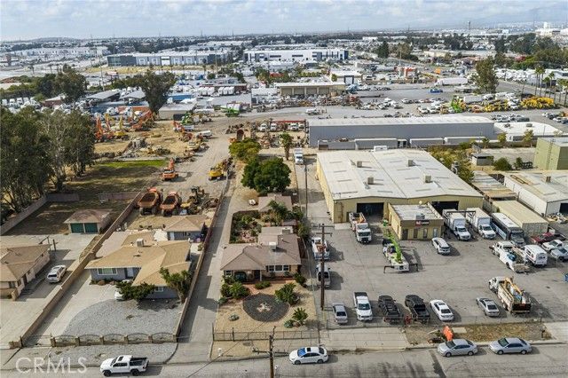 10180 Redwood, Fontana, CA 92335