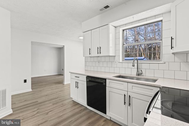 6953 CONY CT, Waldorf, MD 20603