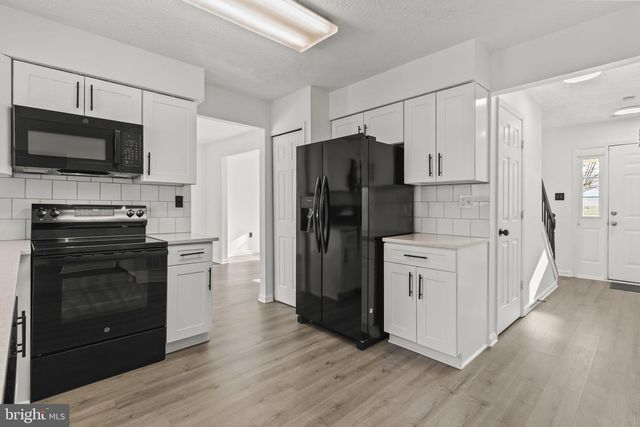 6953 CONY CT, Waldorf, MD 20603