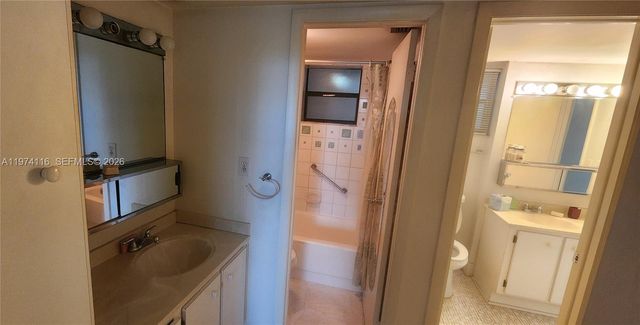 1100 Colony Point Cir 316, Pembroke Pines, FL 33026