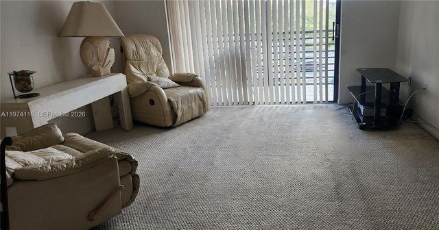 1100 Colony Point Cir 316, Pembroke Pines, FL 33026