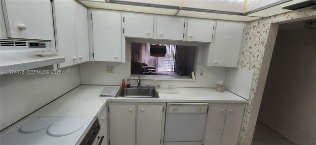 1100 Colony Point Cir 316, Pembroke Pines, FL 33026