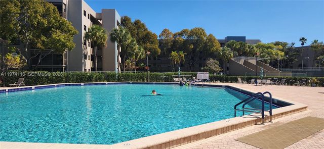 1100 Colony Point Cir 316, Pembroke Pines, FL 33026