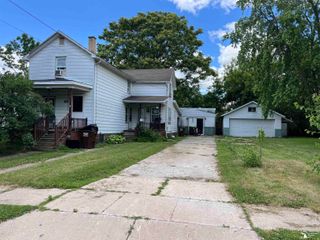 820 Adams Street, Monroe, MI 48161