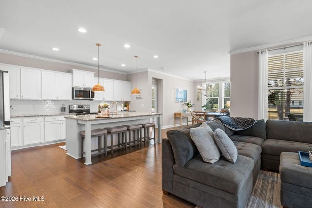 759 Hollybriar Loop Road SE, Bolivia, NC 28422