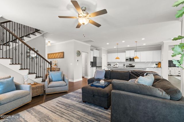 759 Hollybriar Loop Road SE, Bolivia, NC 28422