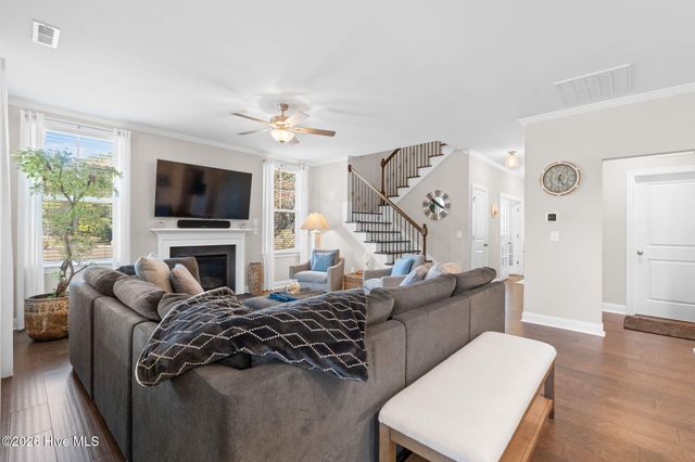 759 Hollybriar Loop Road SE, Bolivia, NC 28422