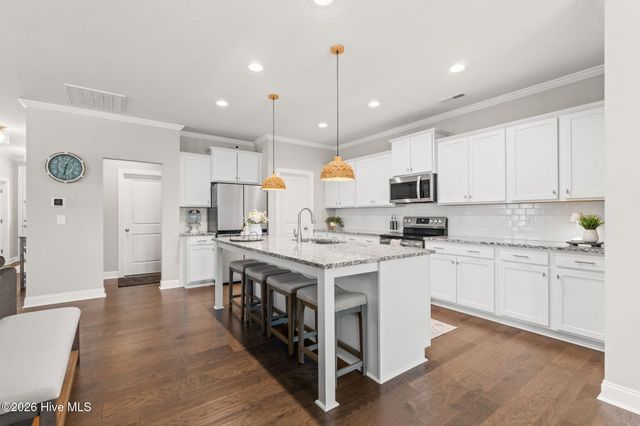 759 Hollybriar Loop Road SE, Bolivia, NC 28422