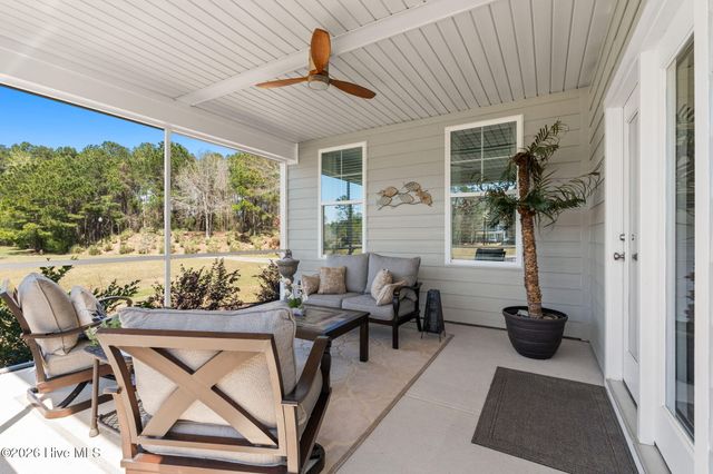 759 Hollybriar Loop Road SE, Bolivia, NC 28422