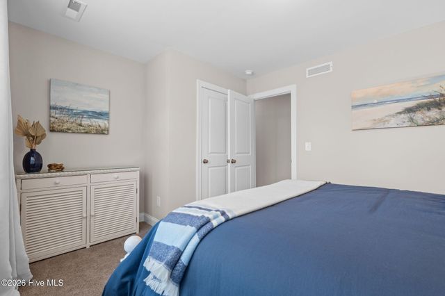 759 Hollybriar Loop Road SE, Bolivia, NC 28422