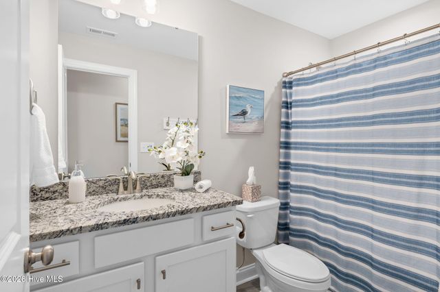 759 Hollybriar Loop Road SE, Bolivia, NC 28422